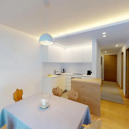 Allod 210 アパート *